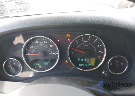 2018 Jeep Wrangler Jk Unlimited Altitude 4X4 from USA, damaged, VIN 1C4HJWEG6JL854077